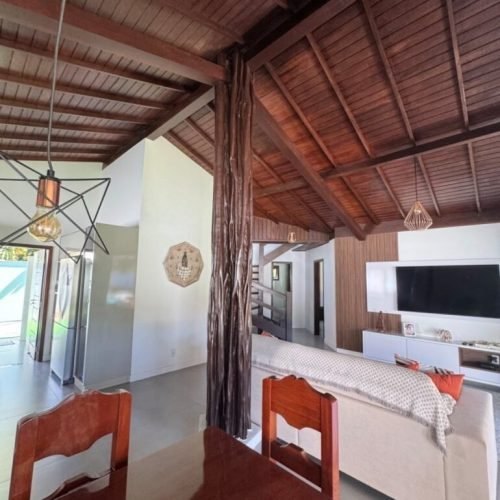 299a26238ccb112ee7feebd62ba458c536ed59d0-2-770x1024-1